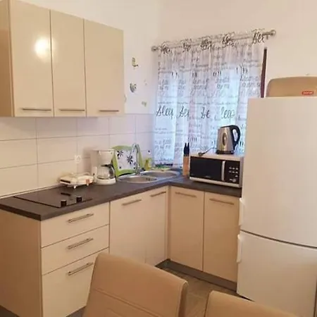 Dada * Starigrad Paklenica