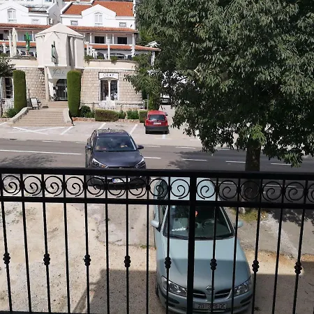 Dada Apartmán