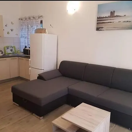 Dada Apartment *