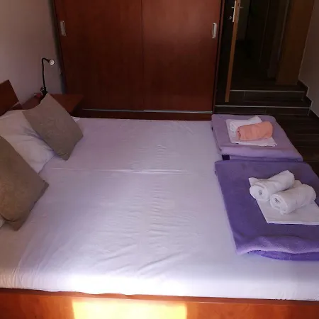 Apartment Dada Starigrad Paklenica