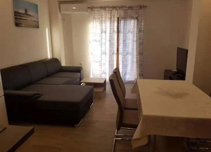 Apartament Dada *