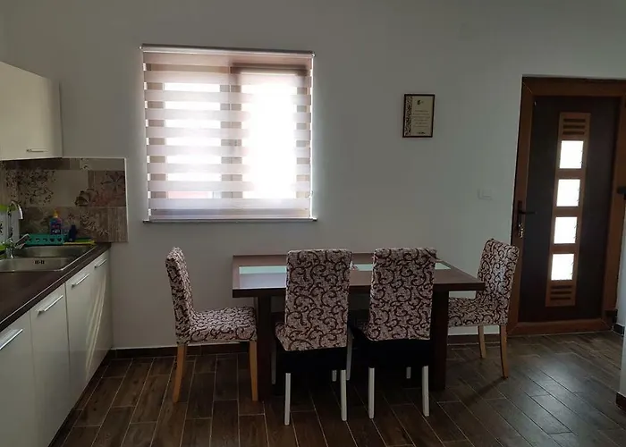 Dada *