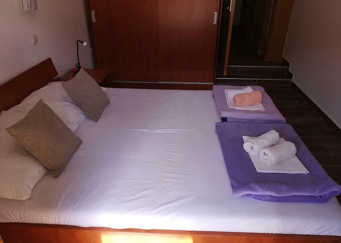 Lägenhet Dada Starigrad Paklenica